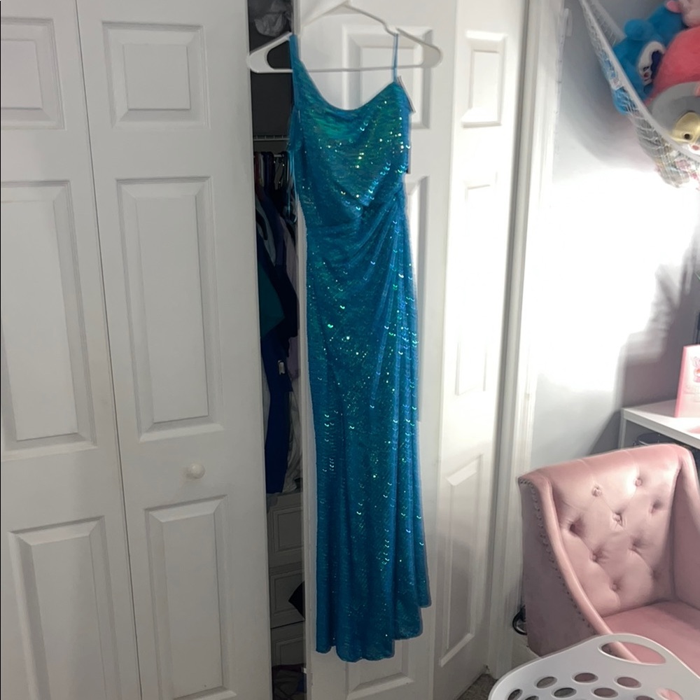 Sparkling Blue Sequin Gown
